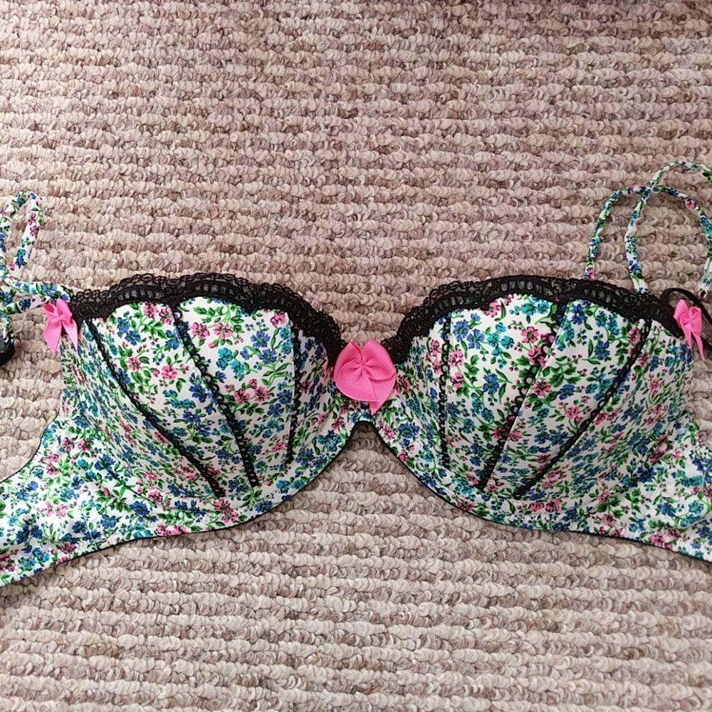 VS bra 34c